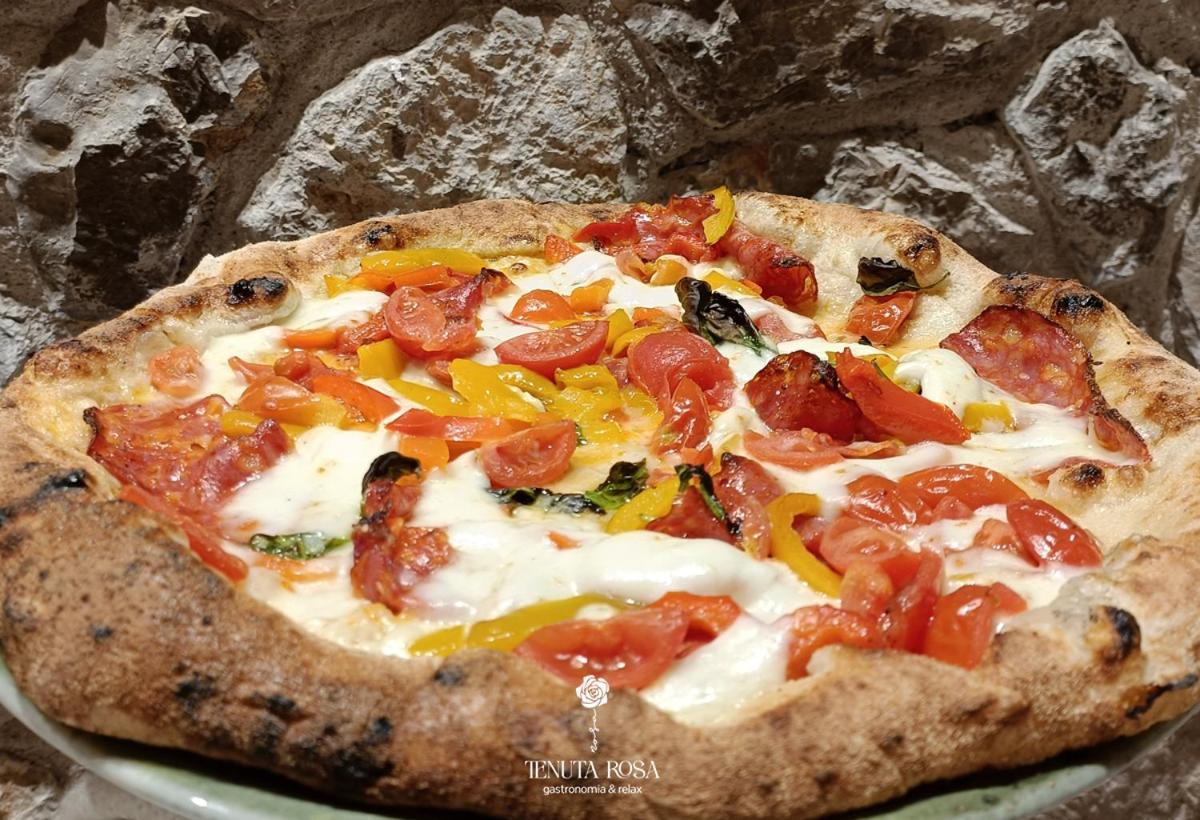 Tenuta Rosa - Gastronomia E Relax Montesano Scalo Esterno foto